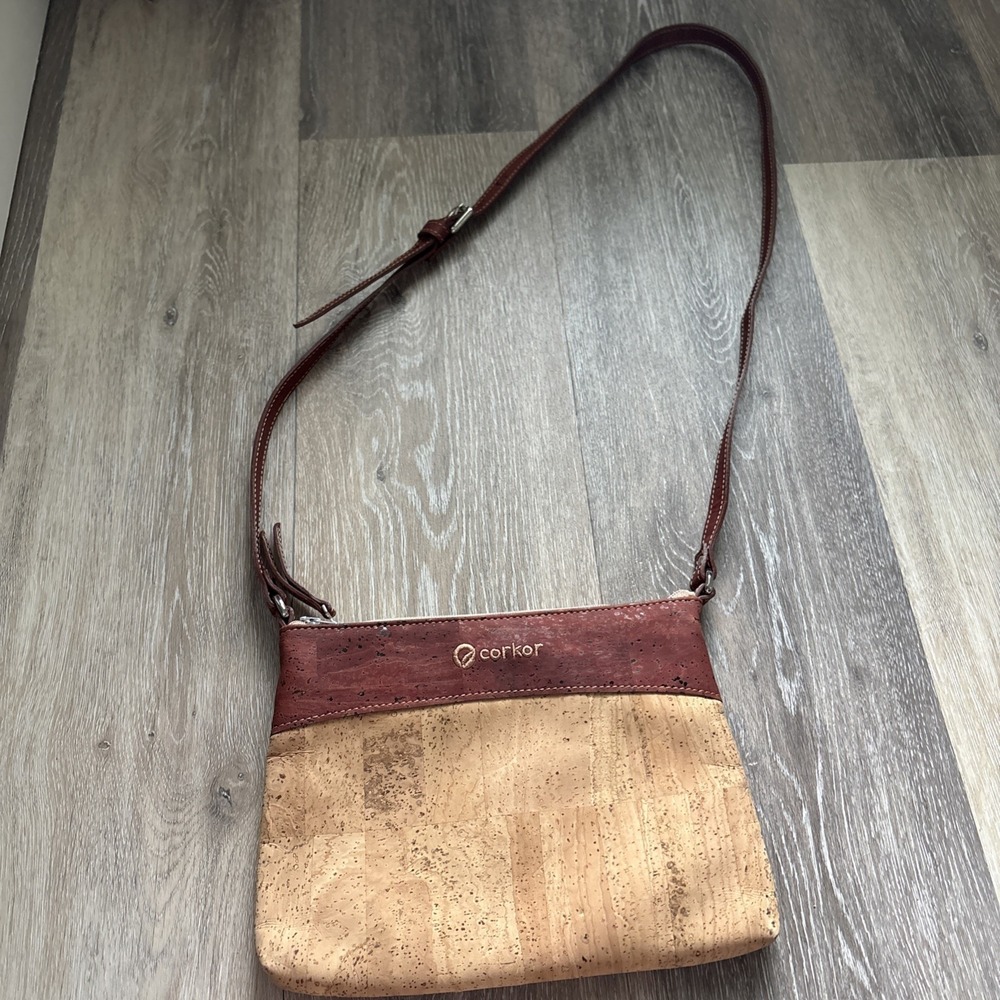 Corkor Cross Body Bag Purse Made‎ In Portugal Brown Red Neutral Accessory Boho